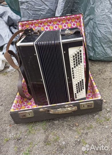 Баян Вологодская фабрика баянов 1947год