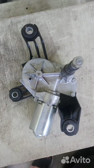 Моторчик стеклоочистителя задний Opel astra H