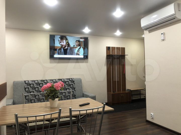 2-к. квартира, 60 м², 2/9 эт.