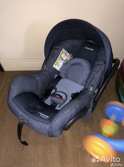 Автокресо, автолюлька Maxi cosi, с базой isofix