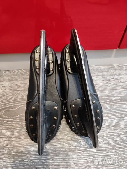 Коньки хоккейные 40 размер