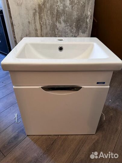 Тумба для ванной с раковиной