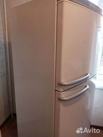 Холодильник bosch