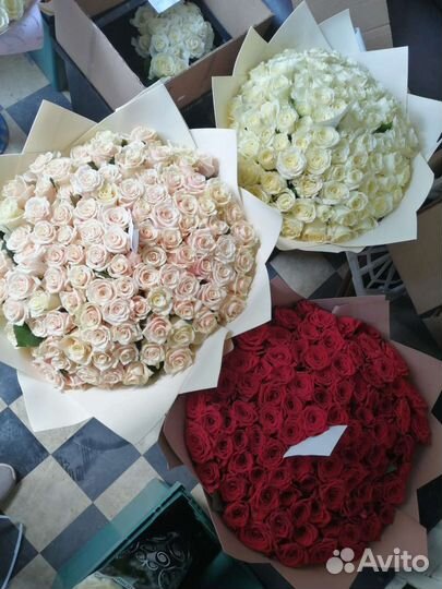 Букет 101 роза, выбери свой цвет роз