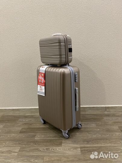 Чемодан на колесах