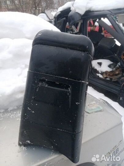 Подлокотник Great Wall Hover H1 2007