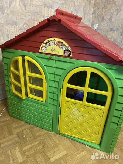 Детский игровой пластиковый домик