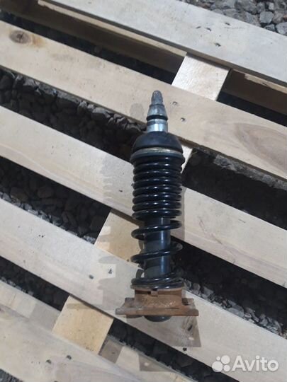 Амортизатор кабины Мercedes Atego