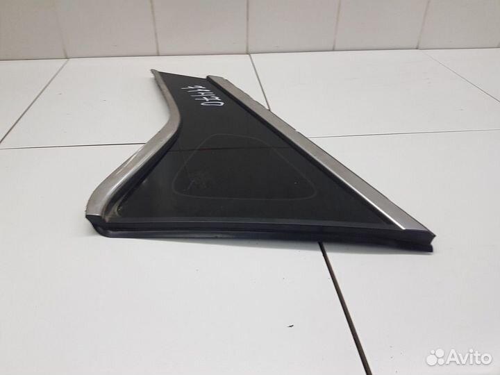 Стекло кузовное правое (Geely Coolray)