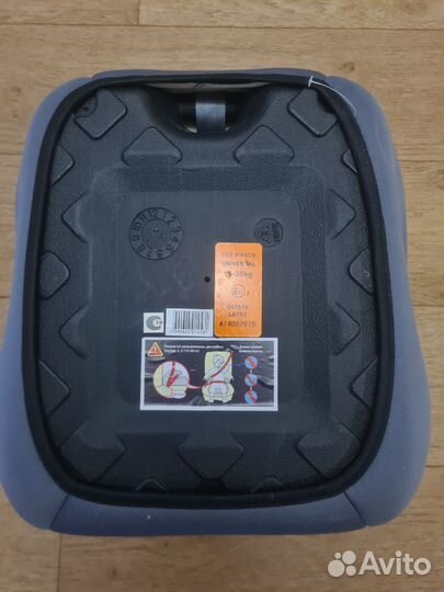 Детский бустер автомобильный