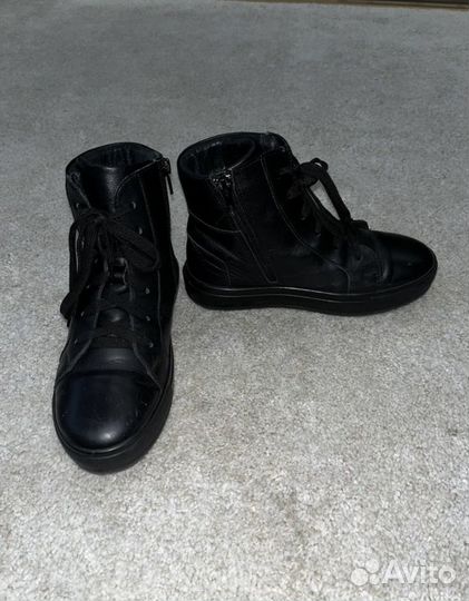 Ботинки демисезонные для мальчика Ralf Ringer 33 р