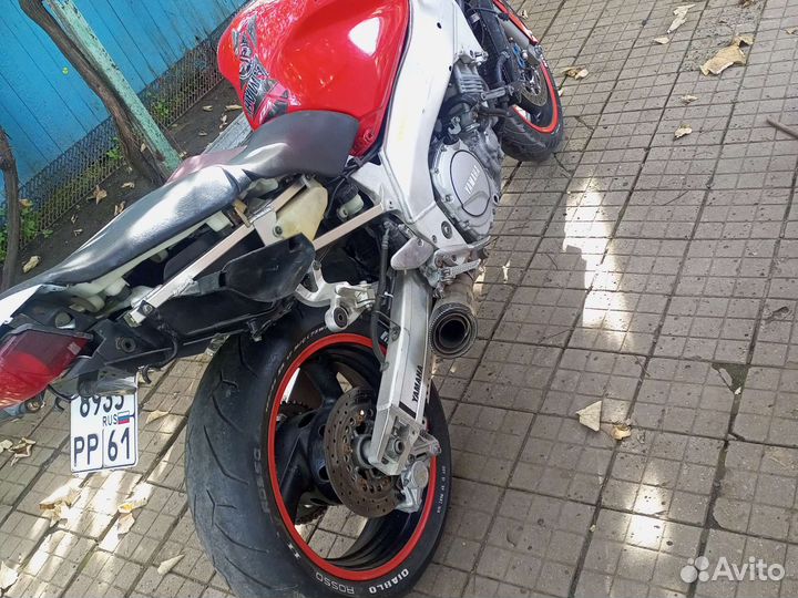 Yamaha YZF 1000 R Thunderace