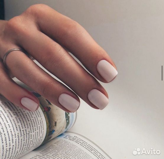 Мастер маникюра и педикюра