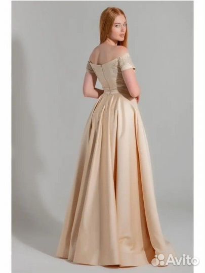 Вечернее платье в пол