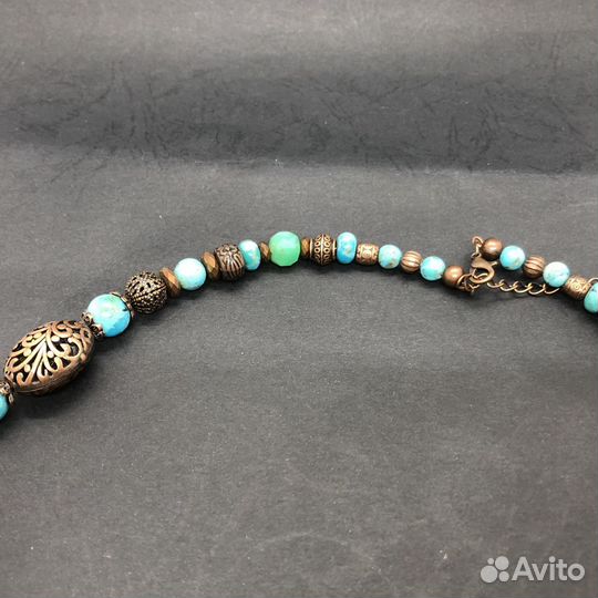 Ожерелье из натуральной бирюзы