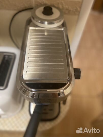 Кофеварка рожковая Vitek 1509