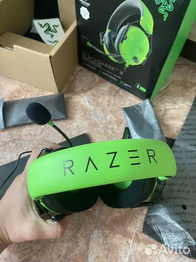 Игровые наушники Razer Blackshark V2 X