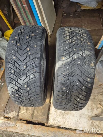 Nokian Tyres Hakkapeliitta 8 SUV 235/55 R19 105T