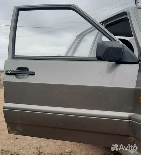 Дверь передняя правая ваз 2115,2114