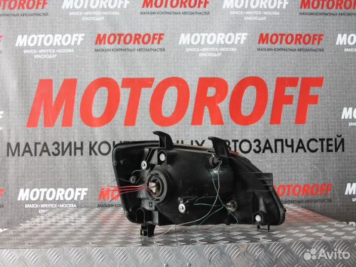 Фара левая Тойота Ноах AZR60 28-150 А371