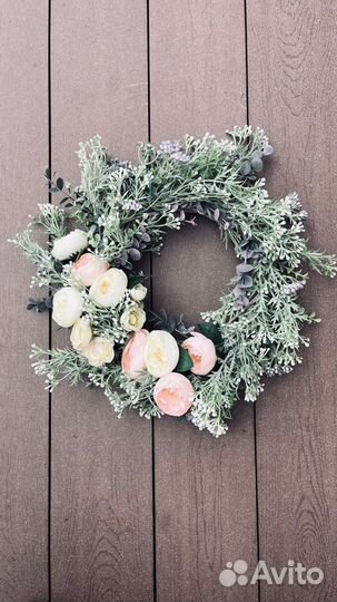 Венок декоративный на дверь