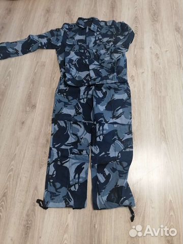 Камуфляжный костюм