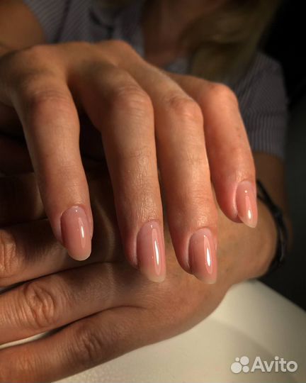 Маникюр с покрытмем гель лак