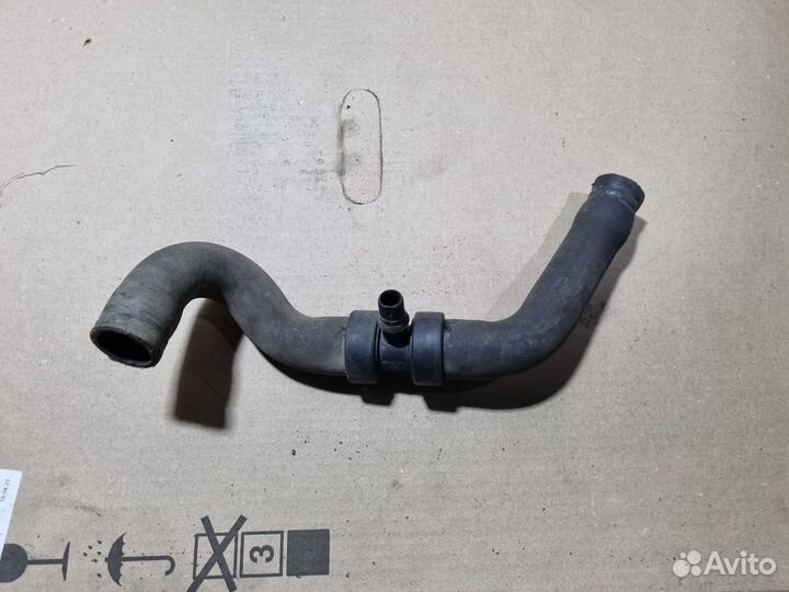 Патрубок радиатора, Peugeot 307