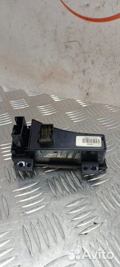 Блок кнопок Kia Sportage 3 SUV 2.0 D4HA 2012