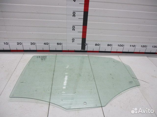 Стекло двери задней левой Volkswagen Polo 5 MK5
