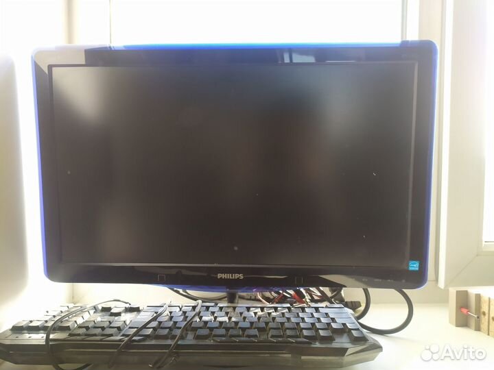 Монитор Philips '21.5