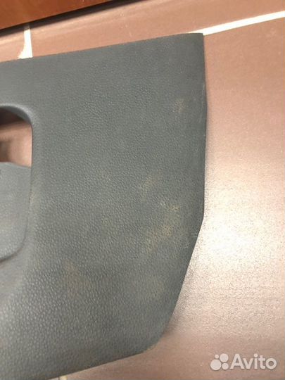 Обшивка стойки левая Volkswagen Polo sedan