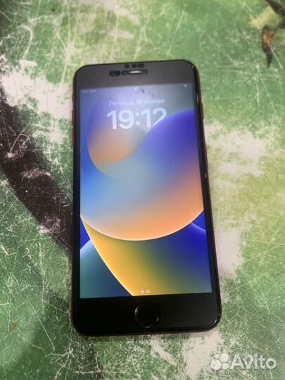 iPhone 8 Plus, 64 ГБ