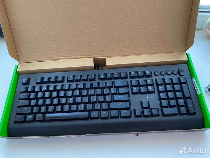 Игровая клавиатура razer