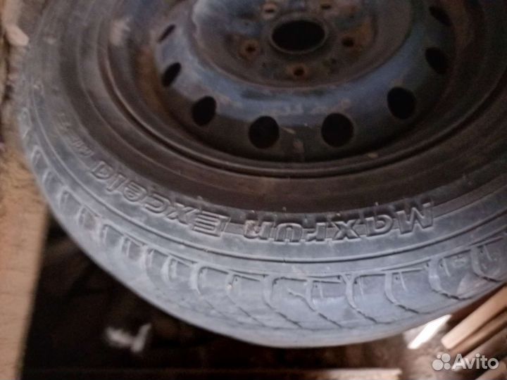 Диски колесные Toyota Noah SR50 штамповка