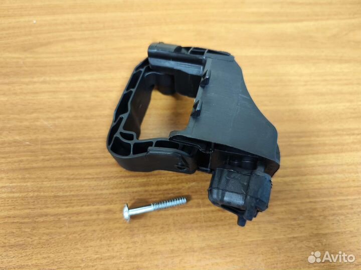 Кронштейн радиатора Mercedes E213 GLC 253 CLS 257