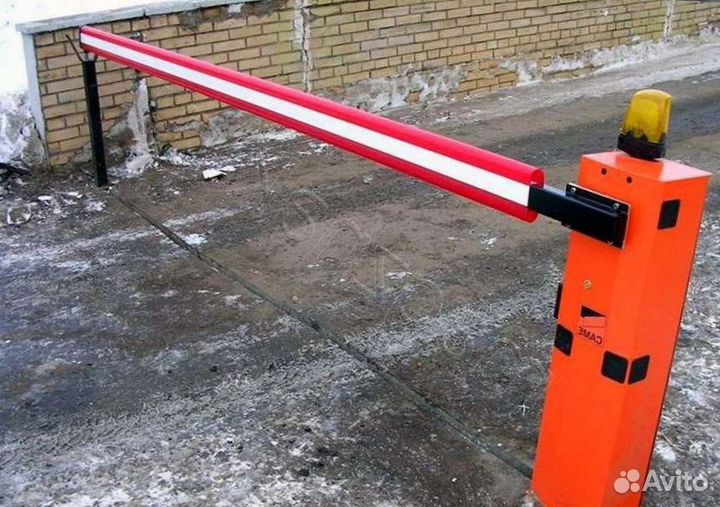 Автоматический шлагбаум