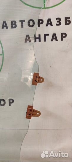 Стекло переднее правое Nissan Juke F15E HR16DE