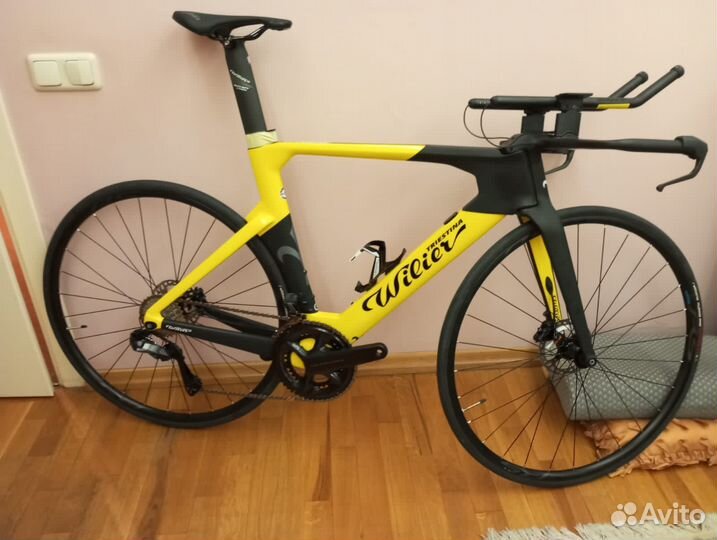 Шоссейный велосипед wilier turbine