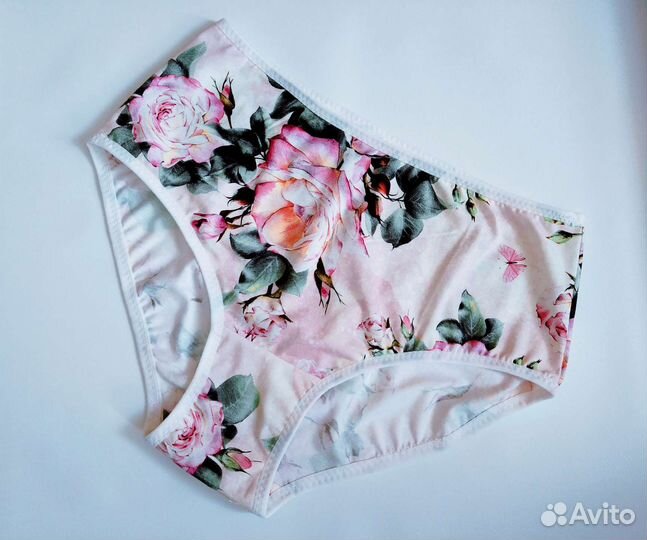 Женское нижнее белье новое(ручная работа)
