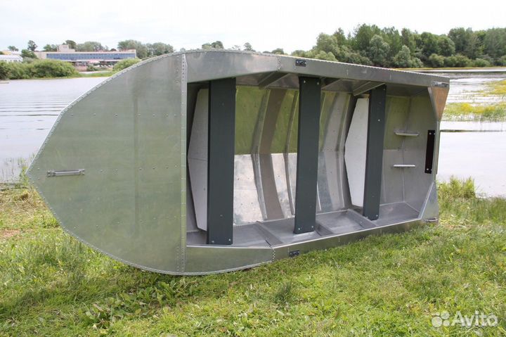 Алюминиевая лодка Мста-Н 3.5 м., новая, с булями