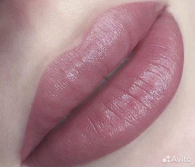 Перманентный макияж бровей