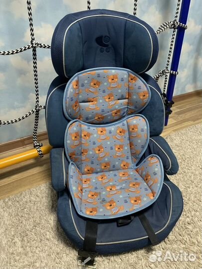 Автомобильное детское кресло от 9 до 36 кг