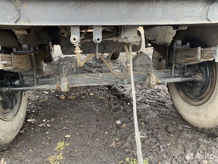 Прицеп тракторный ЗИЛ 8325, 1995