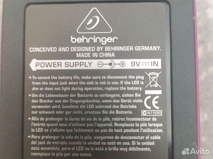 Педаль behringer heavy distortion hd-300