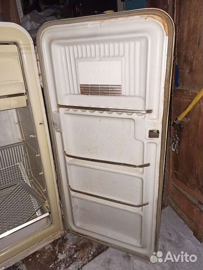 Запчасти от холодильника ЗИЛ Москва