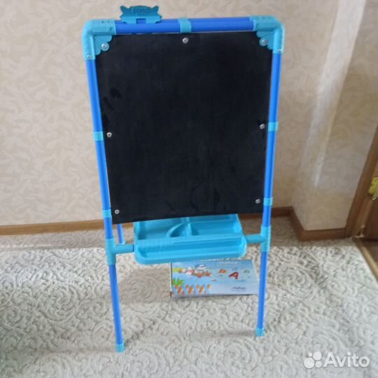 Мольберт детский двухсторонний