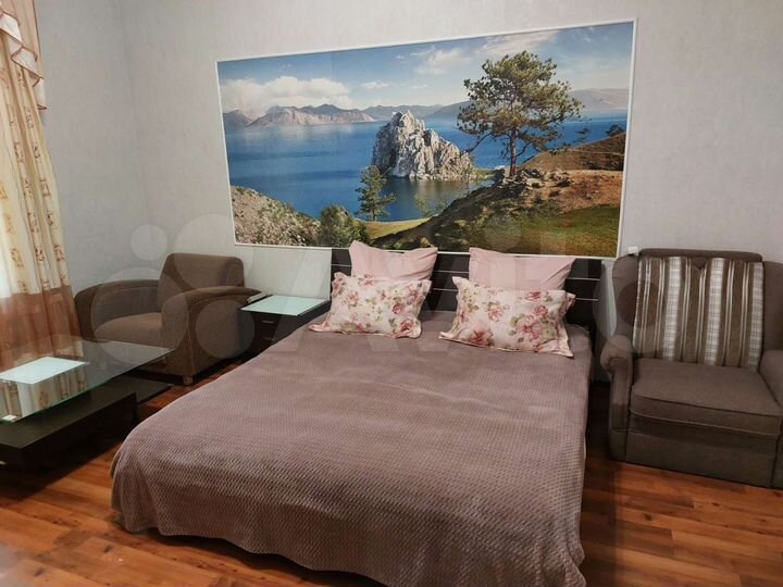 1-к. квартира, 54 м², 1/3 эт.