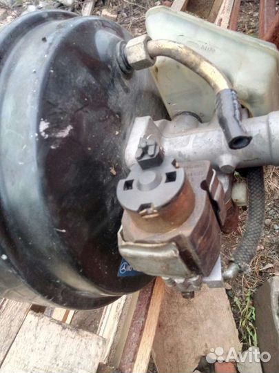 Вакуумный усилитель тормозов Мерседес S-класс W140