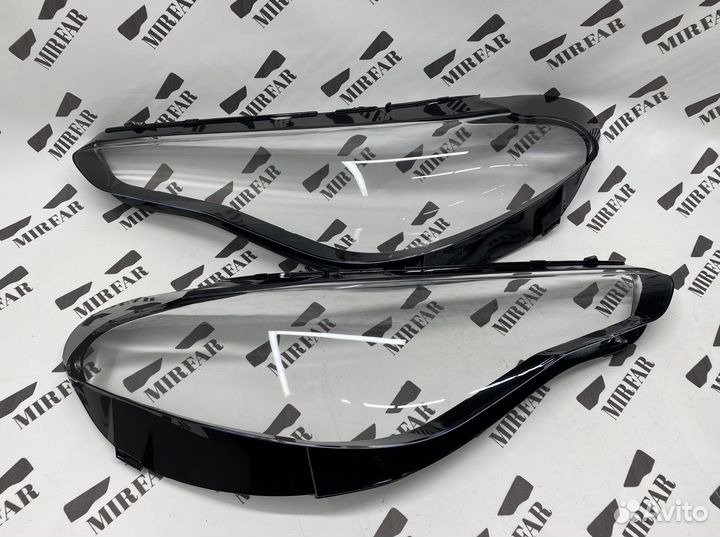 Правое стекло фары Alfa Romeo Giulia 952 2015-2023